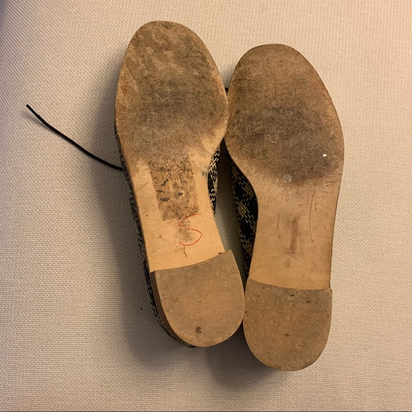 Vintage Stuart Weitzman Woman’s Fabric Plaid Oxford Shoes - Picture 4 of 4